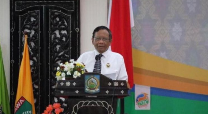 Mahfud MD: UU Cipta Kerja Dibuat untuk Merespons Keluhan Buruh